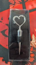 Wine Stopper Silver Heart by Kate Aspen 