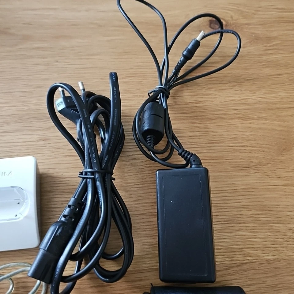 Digitalkamera Casio Exilim EX-S100 Getestet funktioniert kompakt Ladestation Kam - Bild 3 von 4