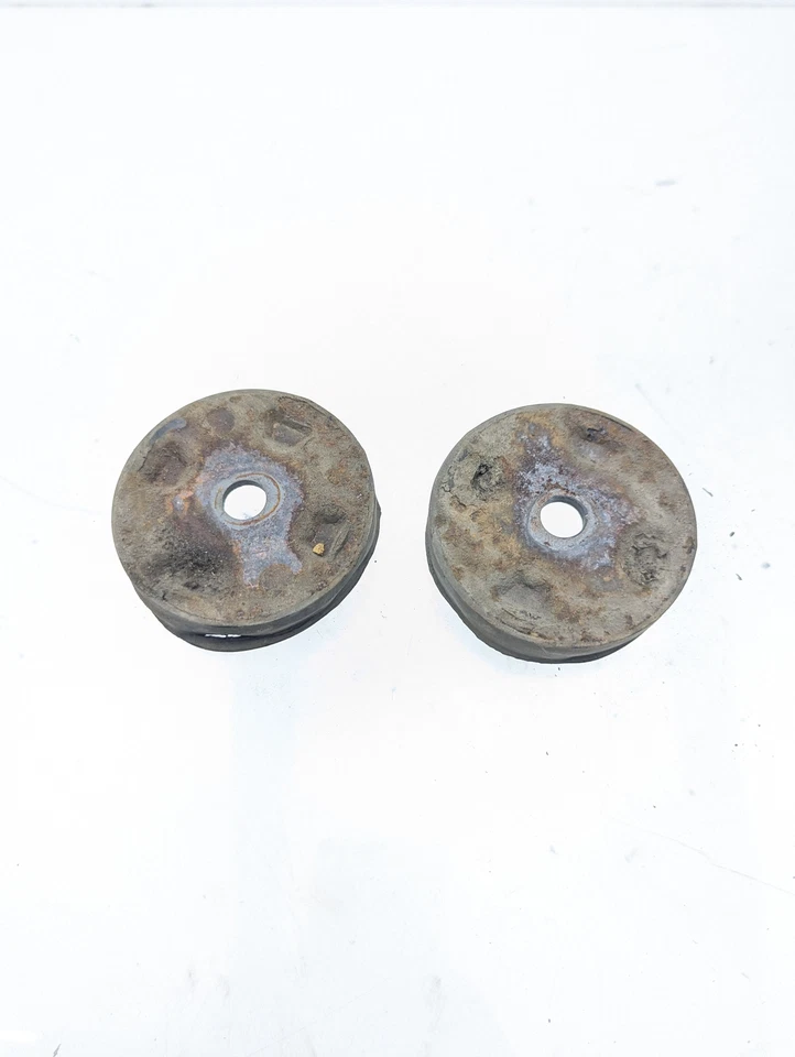 1998-2000 Lexus ls400 Rear Differential Diff Spacer Bushings Pair OEM - Image 4 of 4