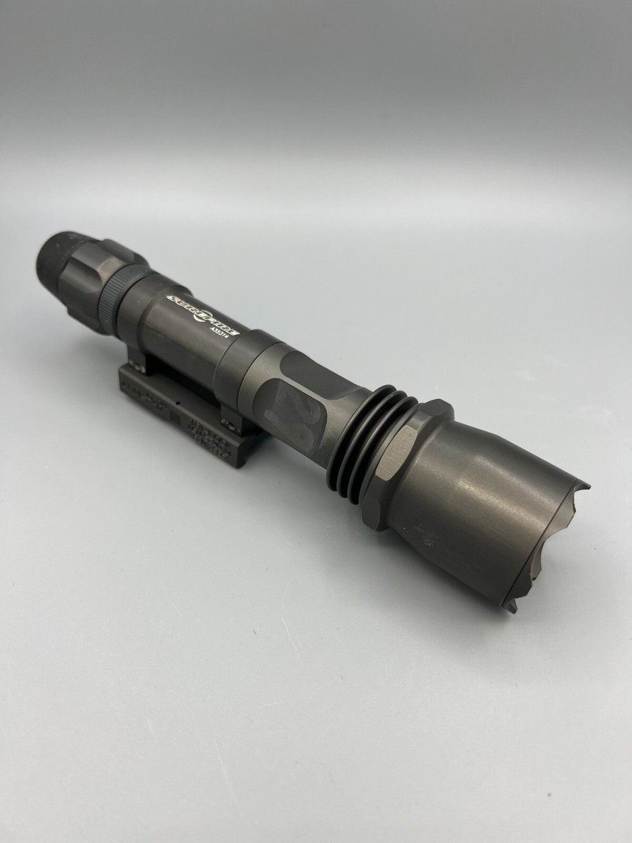 SureFire Millenmium Tactic Light for MK18 Built ARMS 17 Tri SureFire Millenmium Tactic Light for MK18 Built ARMS 17 Tri