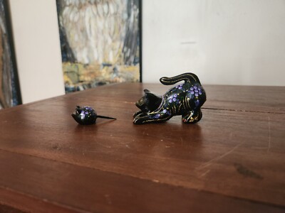 Black Lacquer Cat Chasing Mouse Figurines - Hand Painted