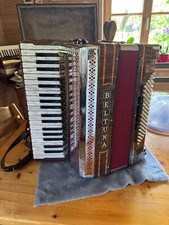 Akkordeon Beltuna AlpstarIV 96, rot, mit Koffer, hervorragender Zustand 