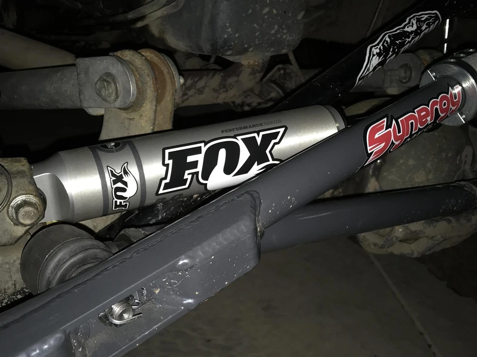 FOX 985-24-072 Steering Stabilizer for 1984-2006 Jeep Wrangler TJ / Cherokee XJ Foto 4 de 4