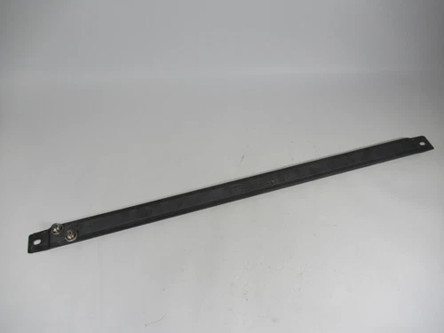 Chromalox OT-3007V Strip Heater Element 190V 750W 30.5"Lx1.5"Wx3/8"H NOP
