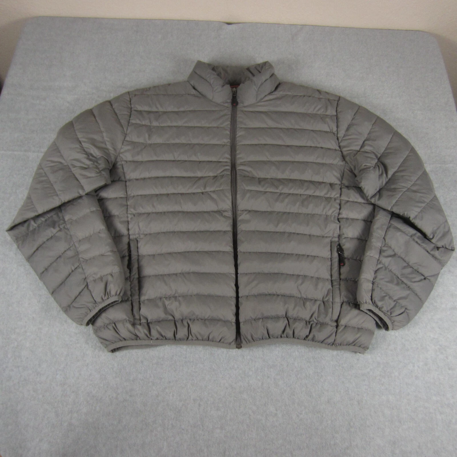Royal Falcon Jacket Mens XXL Gray Puffer Duck Down Performance Dynamic Full Zip
Opens in a new windo