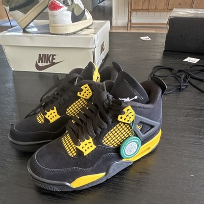 Jordan Air Jordan 4 Retro LS Thunder Black Yellow Men's Athletic Sneakers