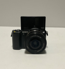 Sony Alpha a5000 ILCE-5000 Digital Cam w/ 16-50mm lens READ DESC