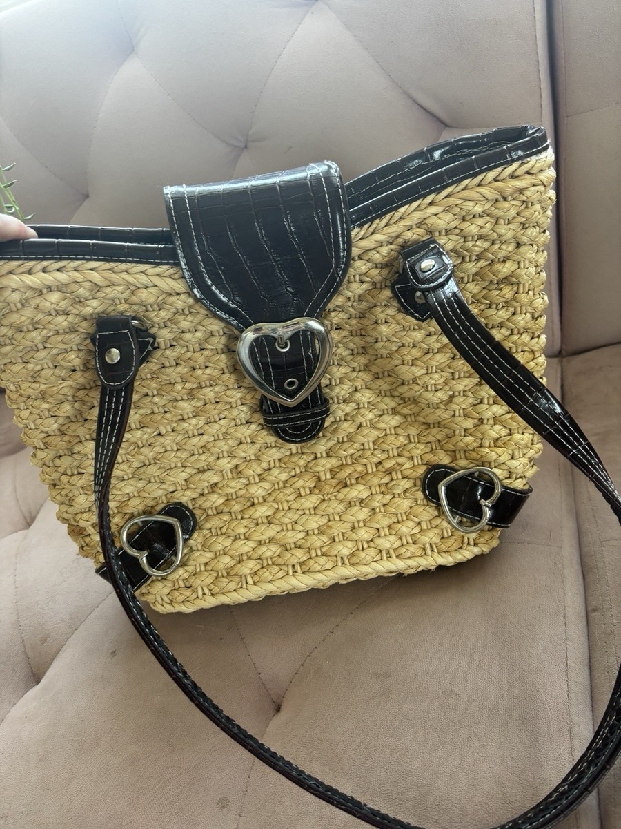 ❤︎❤︎J Love Moschino logo-lettering Shoulder Bag | Black | FARFETCH