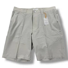 NWT Peter Millar Shackleford Performance Hybrid Short Mens 33 in Sand - $108