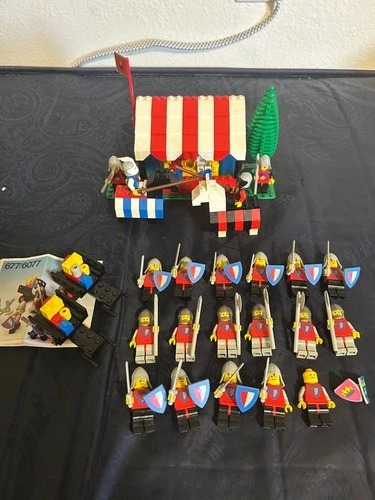 Vintage LEGO Classic Castle Lot, 383 & 677 mostly complete Plus A Ton of Figs!