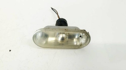 Seitenblinker (Kotflügelblinker) Vorne Rechts  Volkswagen Golf DE2339947-24