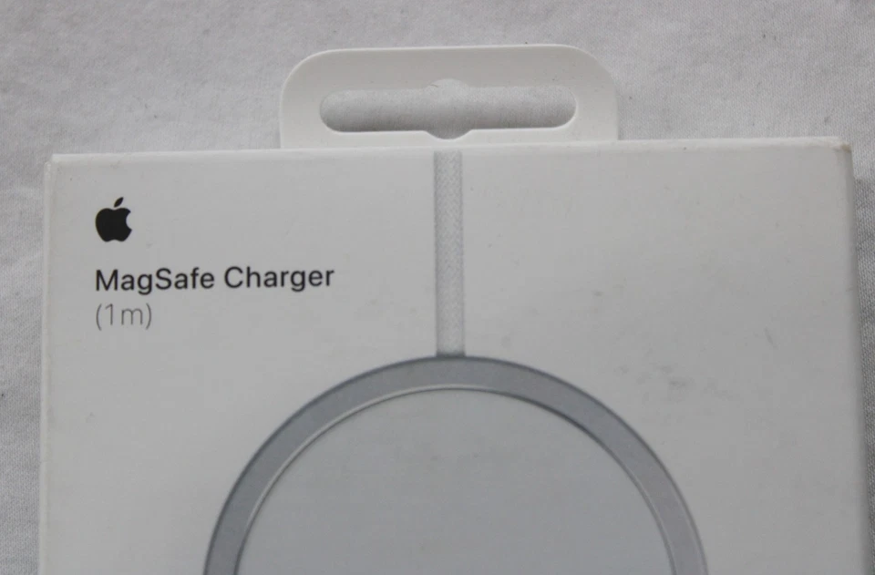 Cargador inalámbrico Magsafe Apple para iPhone 8 Plus y superior AC2 blanco tamaño: 1 m *sin probar Foto 2 de 4