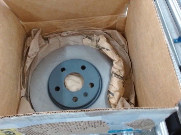 GM Genuine Parts 177-1105 (25851237) Front Disc Brake Rotor - Image 2 of 3