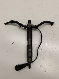 Volkswagen PASSAT B5 1999 Diesel Injektor Einspritzdüse 028130201J DRA22091