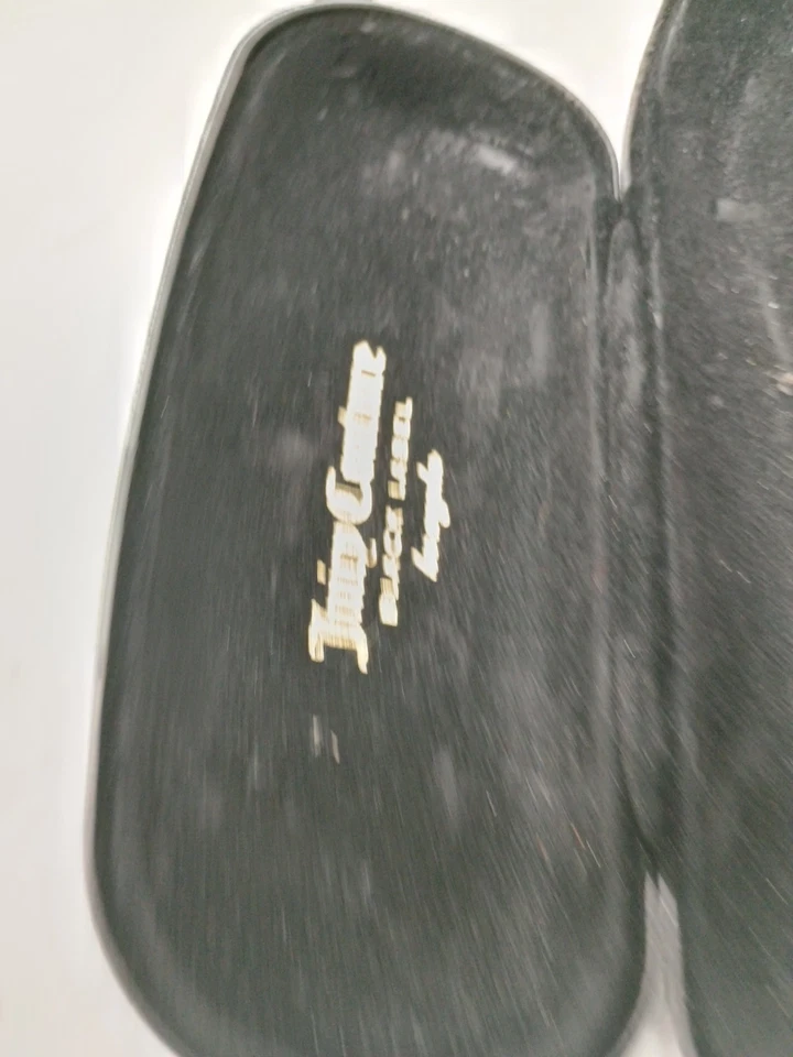 Gafas de sol Juicy Couture estuche rígido etiqueta negra Los Ángeles usadas en excelente estado Foto 4 de 4