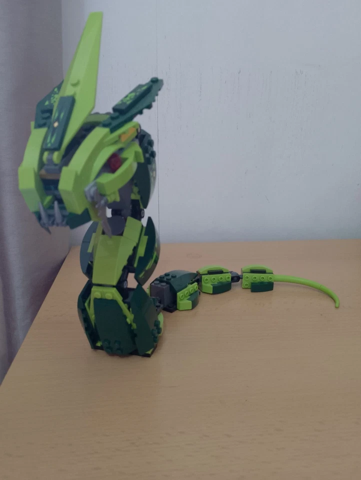LEGO Ninjago 9450 Epic Dragon Battle, photo 2 of 5