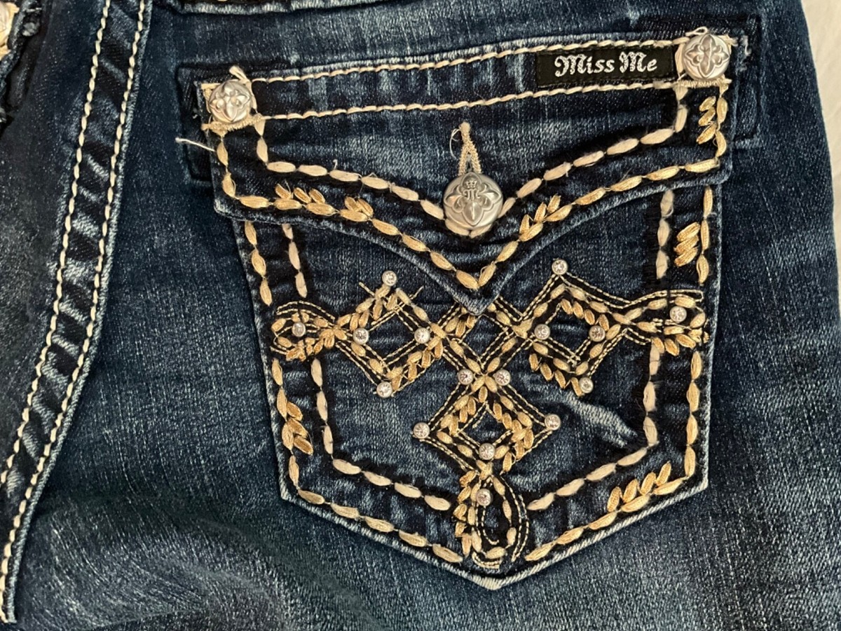 MISS ME BLUE JEANS SIGNATURE-RISE BOOT SIZE 28 LKNEW