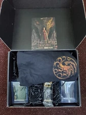 Game Of Thrones House of the Dragon HBO Promo Bundle: L Shirt, Lighter, Candles
