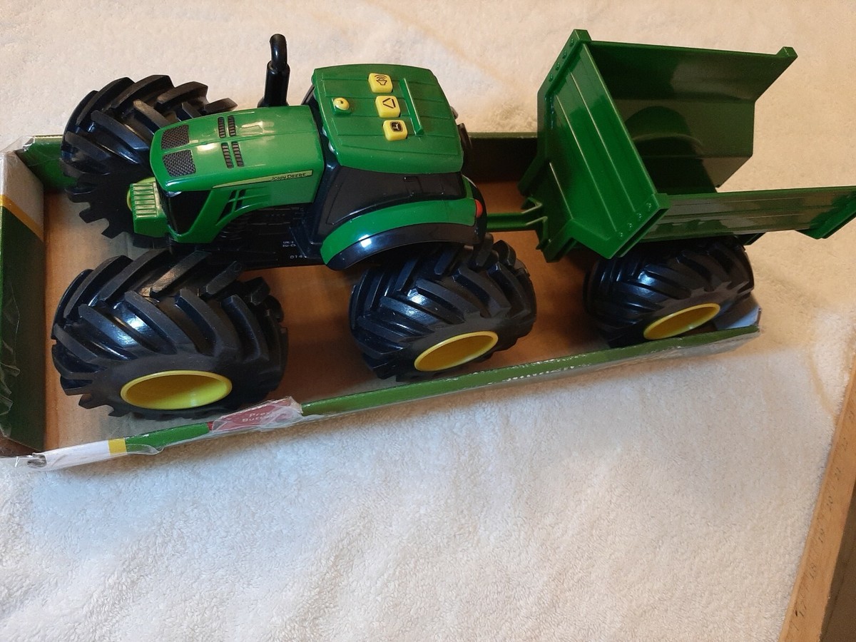 John DeereTractor and Wagon Front Loader Monster Treads Batteries Included