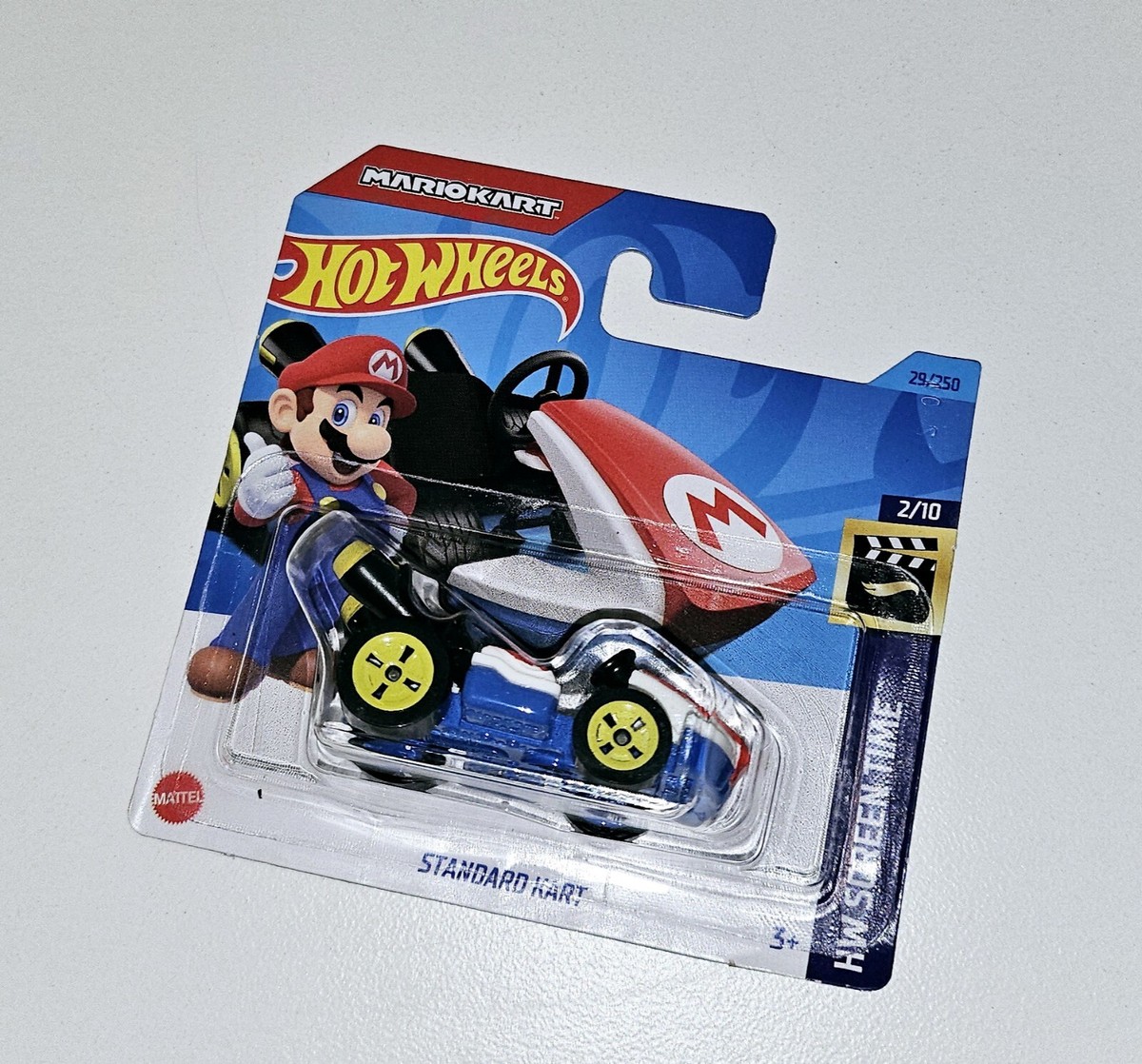 Hot Wheels Super Mario Bros Standard Kart - MARIO KART - Diecast