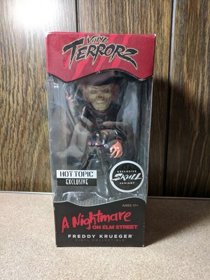 Freddy Krueger Cryptozoic Hot Topic Skull Variant Statue