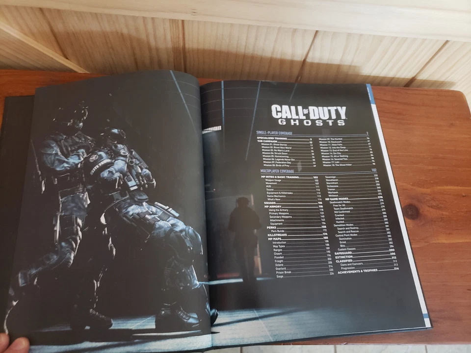 Call Of Duty:Ghosts Limited Edition Strategy Guide Hardcover Excellent Condition - Image 4 of 4