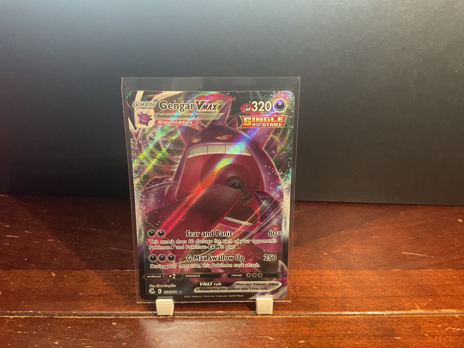 Pokémon TCG Gengar VMAX 157/264 Fusion Strike Ultra Rare Full Art Holo Card