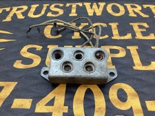 OEM HARLEY 5 HOLE INDICATOR LIGHT SOCKET HOUS...