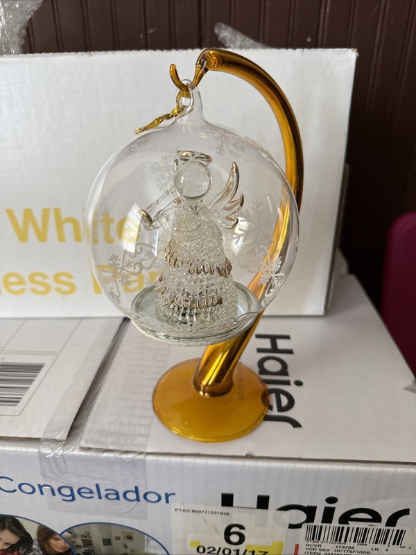 Sorelle glass angel Christmas ornament w/ stand light up color changing
