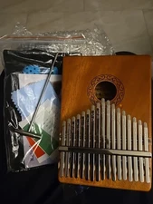 Kalimba music instrument Thumb Piano 17 Keys Mahogany Wood Finger Piano Combina