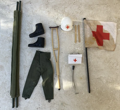 Vintage 1964 Gi Joe Hasbro Accessories Lot