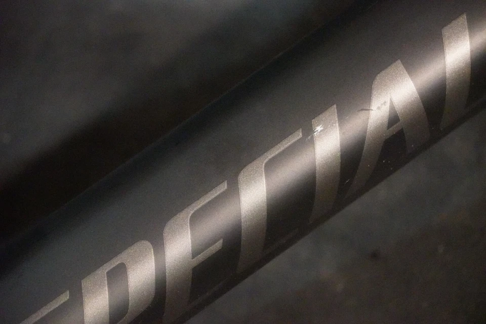 Specialized Stumpjumper 2022 aleación aluminio S4 marco mediano plano negro Foto 3 de 4