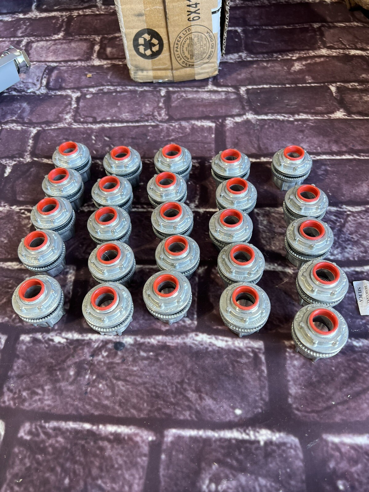 Crouse-Hinds Myers™ SCRU-TITE® ST 1 Threaded Conduit Hub With Insulator, 1/2 In, For Use With Rigid Conduit, Zinc, Polished Chrome/Nickel Plated - Foto 14