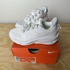 Nike Star Runner 4 NN (PS) Low Top Lace-Up Ru...