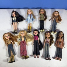 2001 MGA Bratz Fashion Doll Lot of 11 w/ Outfits, Shoes, vintage great