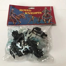 Vintage Joy Toy Royal Knights Horses Toy Soldiers Figures Medieval Made in USA