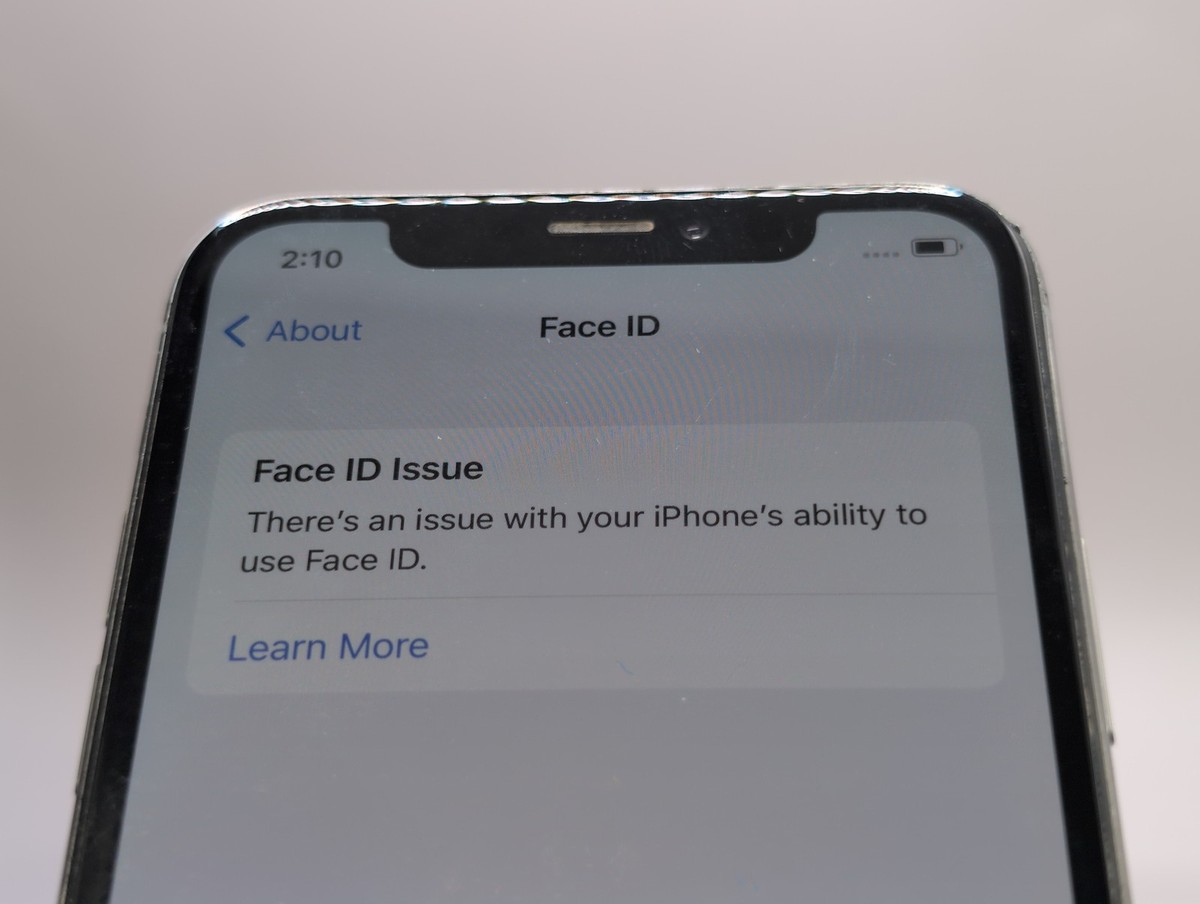 Apple iPhone X A1865 64GB Silver Unlocked W086167 | eBay