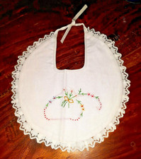 Vintage 1980s Embroidered Baby Bib - Flowers Floral Lace NEW