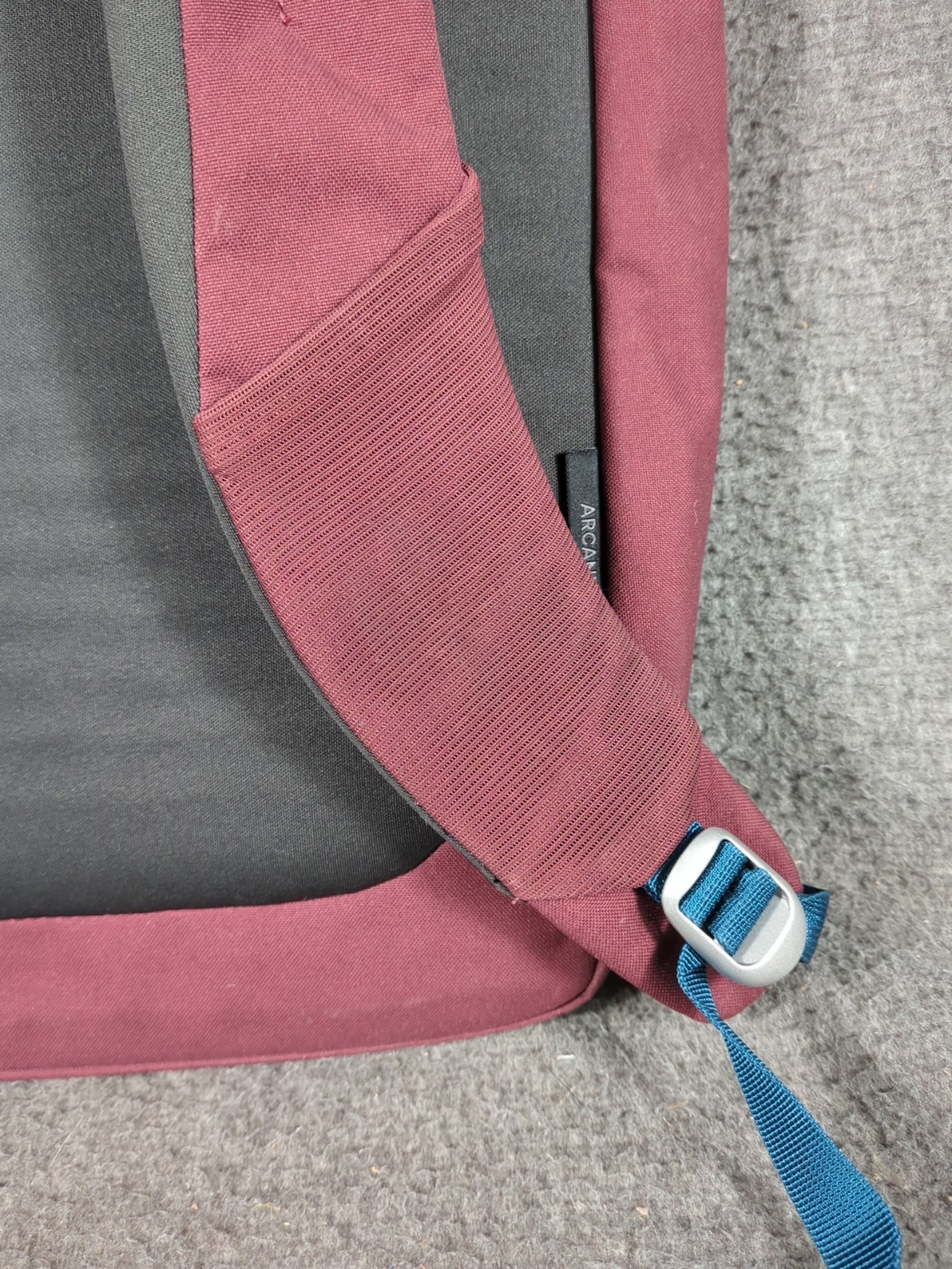 Osprey Arcane Large 20L Daypack EUC - image 7