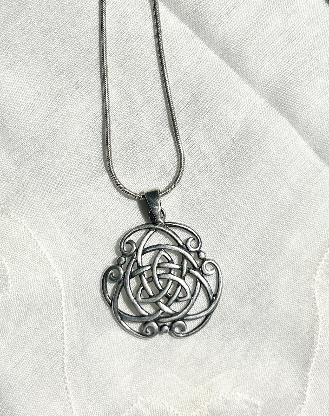 VTG Solid Sterling Silver Celtic Trinity Triquetr… - image 3