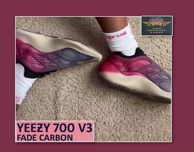 Adidas Yeezy 700 V3 “Fade carbon” Size UK