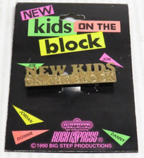 MOC VINTAGE 1990 NEW KIDS ON THE BLOCK NKOTB 2" SPELL OUT PIN ROCK EXPRESS