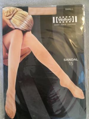 WOLFORD SANDAL 15 PANTYHOSE 'GOBI' BEIGE SMALL