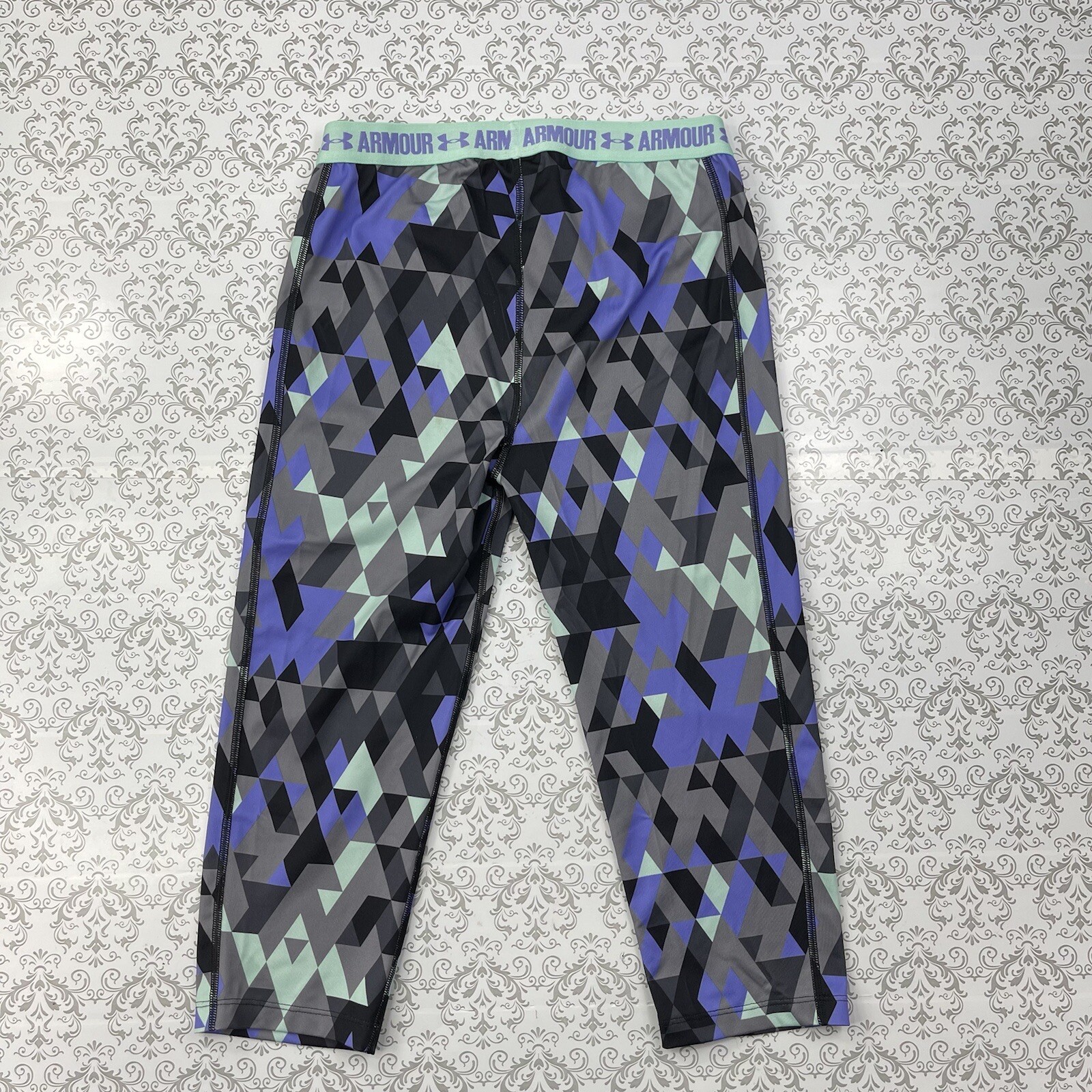 Under Armour Geometric Illusion Effect Multicolor… - image 11