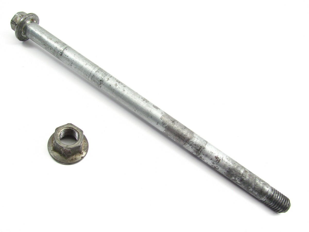Kei　904545 1984 KAWASAKI 84 KDX80 KDX 80 KDX80-C1 - FRONT WHEEL HUB AXLE BOLT