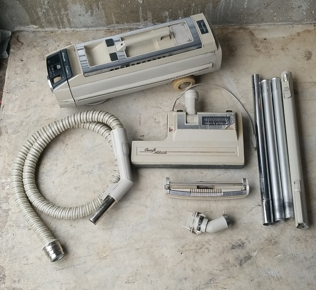 Vintage Electrolux Diamond Jubilee Canister Vacuum Cleaner Model 1521