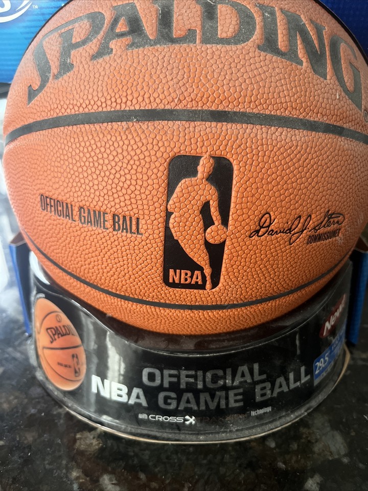 Spalding 20062007 Cross Traxxion Official NBA Game Ball Basketball w
