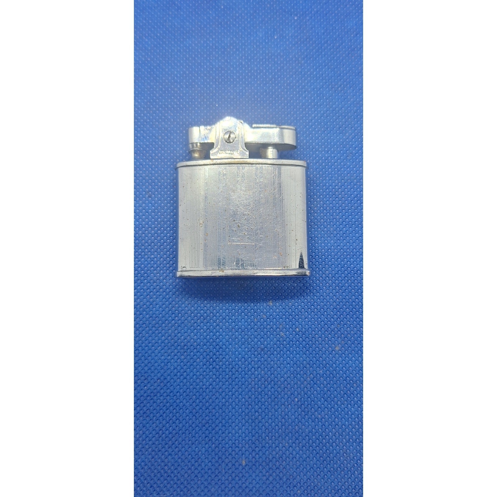 Omscolite Super Lighter- Vintage Japan- Non-Engraved- Excellent Condition 