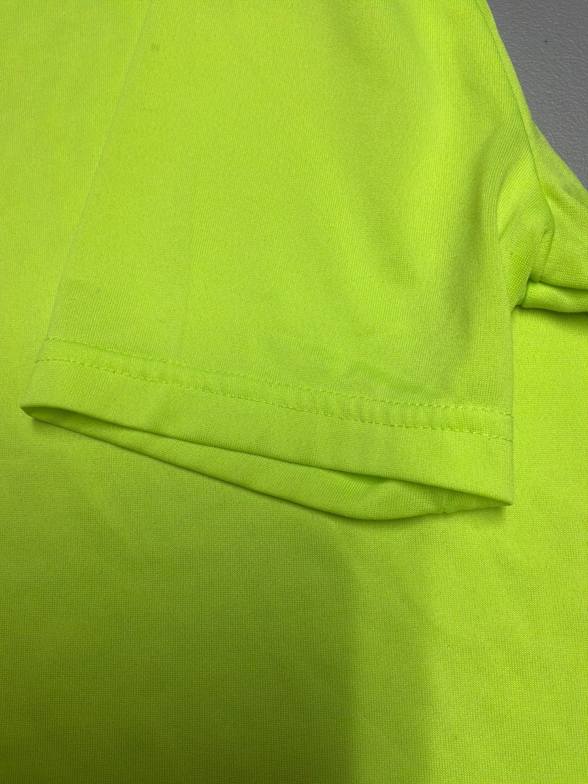 Under Armour Boys Big Logo Printed SS Shirt, Size Youth L thumbnail 3