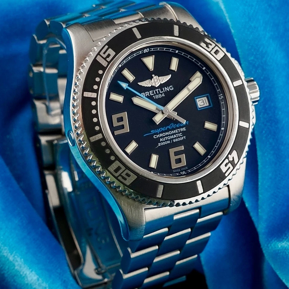Breitling Superocean 44mm A17391 -Steel Bracelet & Extra OEM Strap & Buckle, Box - Image 4 of 4